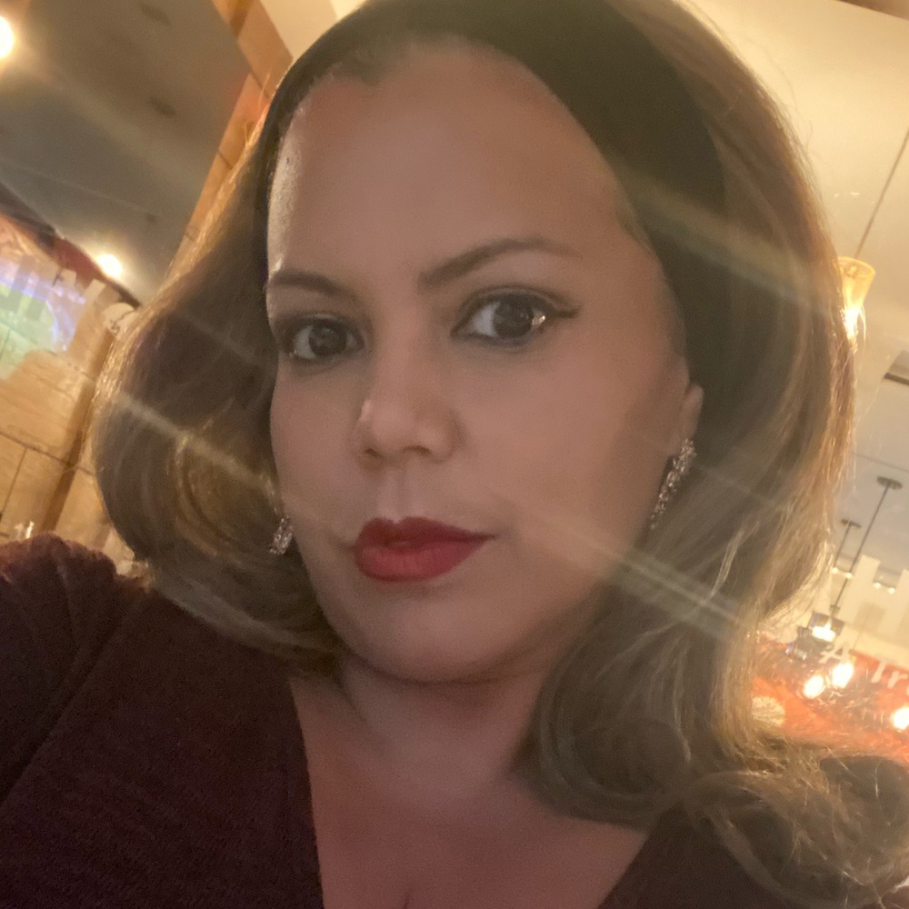 Meet your Posher, Nikki